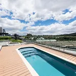 Metropol 812