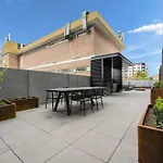 Elegant Studio With Parking