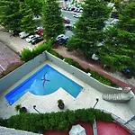 Accommodate Canberra - Phoenix