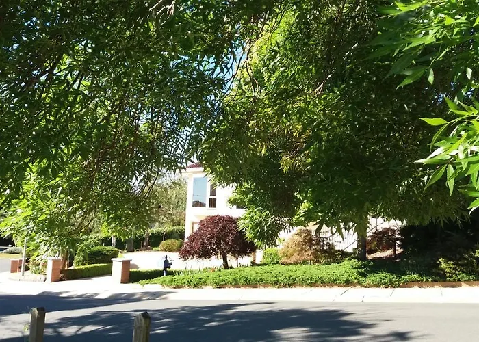 Sweet Home By The Golf Course