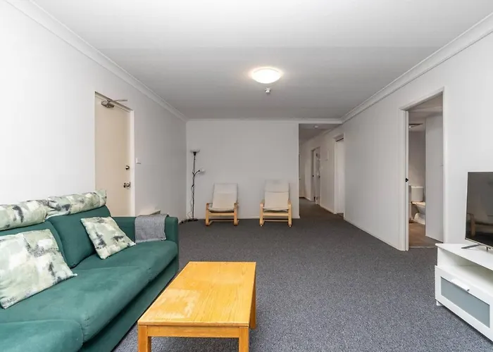 2Br Apartment Close To Glebe Park And Canberra City