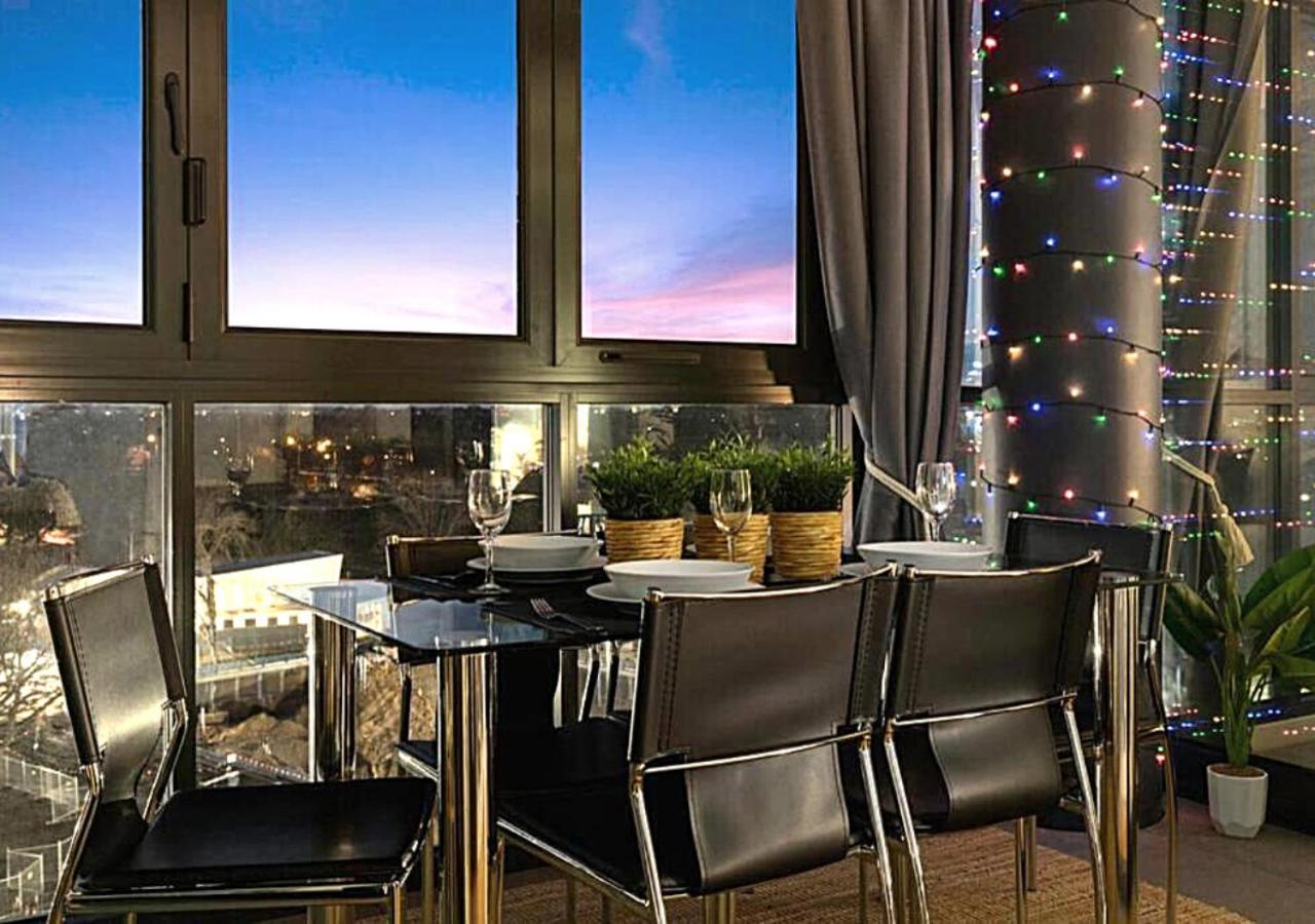Apartment Braddon Penthouse*top Location*netflix*wifi*views