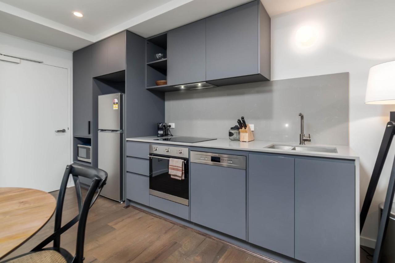 Center 2-bed With Rooftop Pool & Secure Parking *