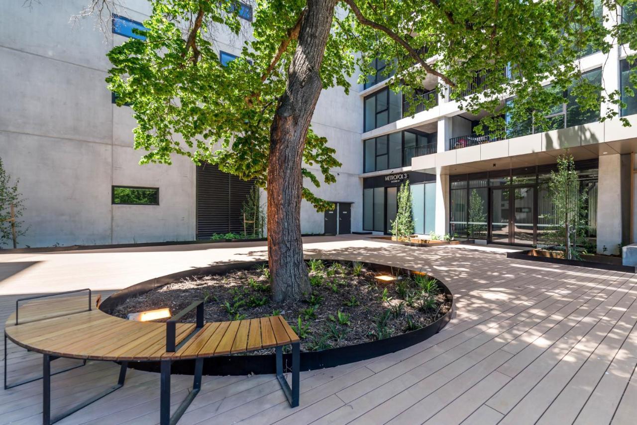 Center 2-bed With Rooftop Pool & Secure Parking Apartment *