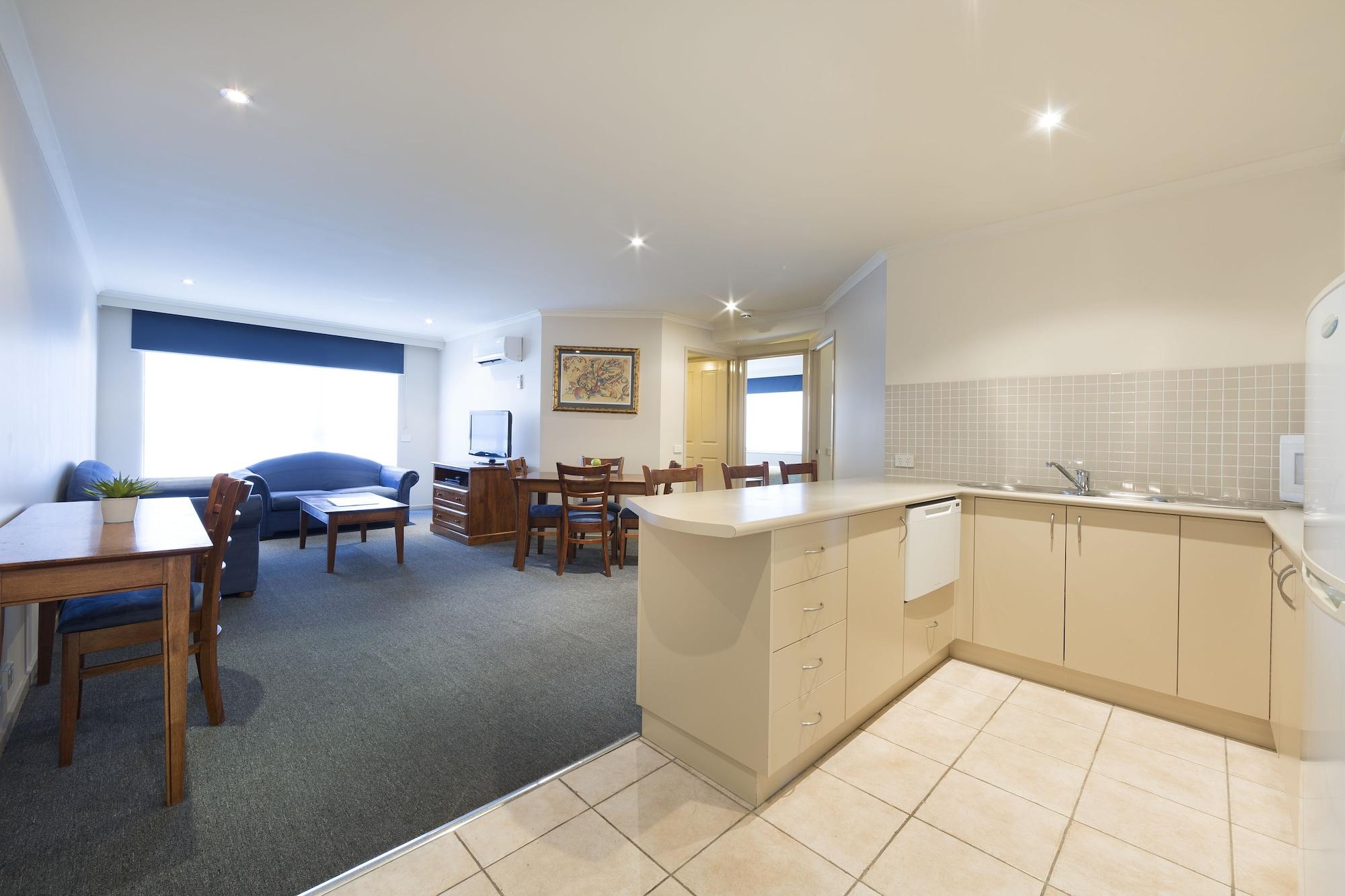 Parklands Official Aparthotel 3*