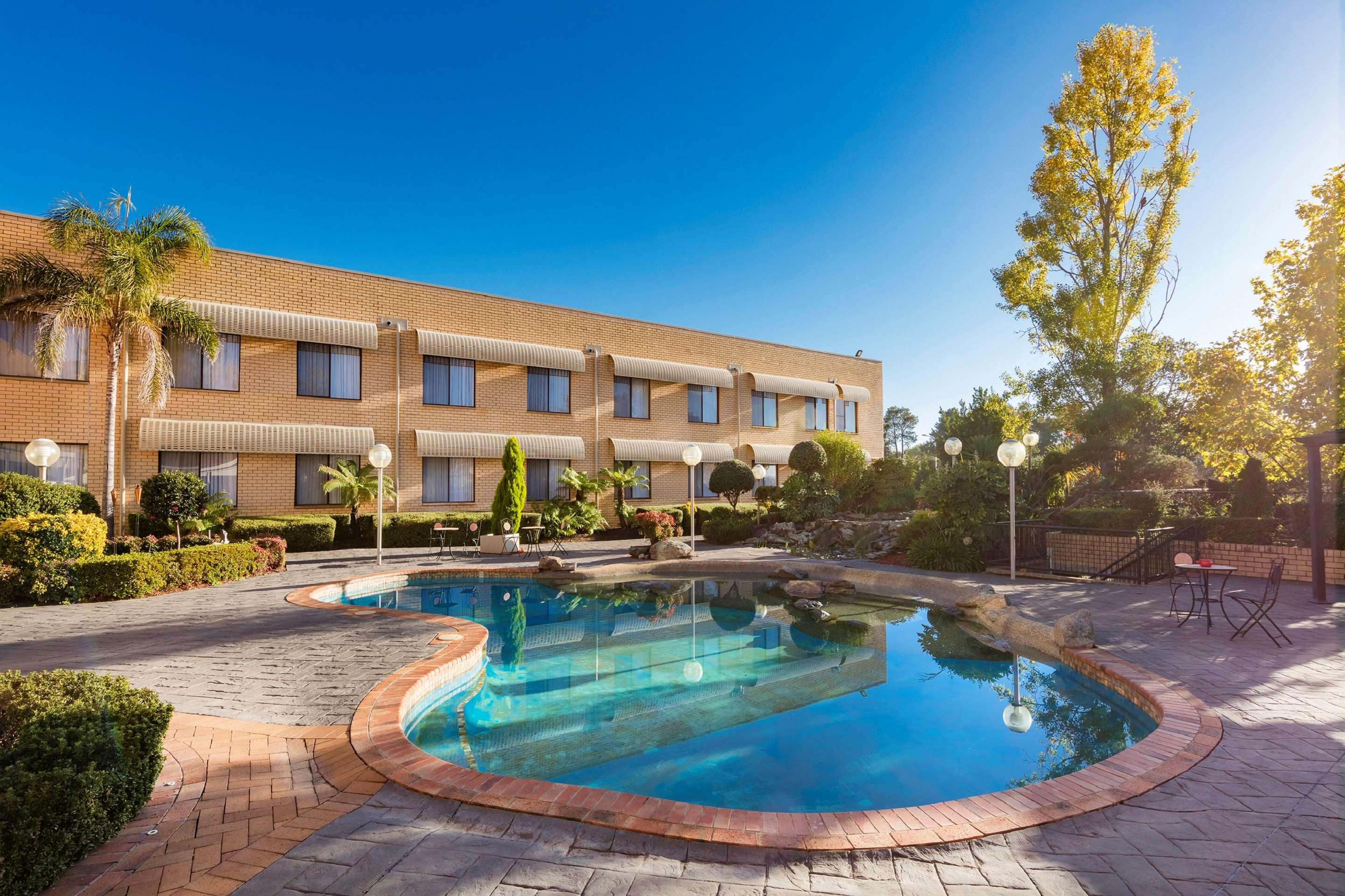 Garden Hotel, Western Signature Collection Hotel Camberra