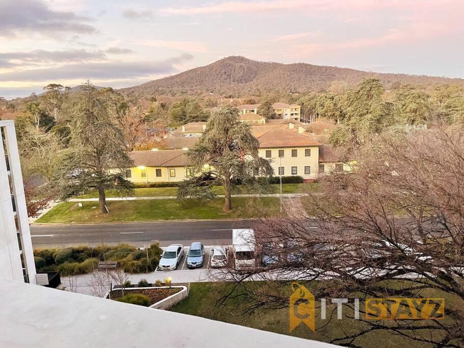 Braddon Bliss - Modern 1bd 1bth Haven *