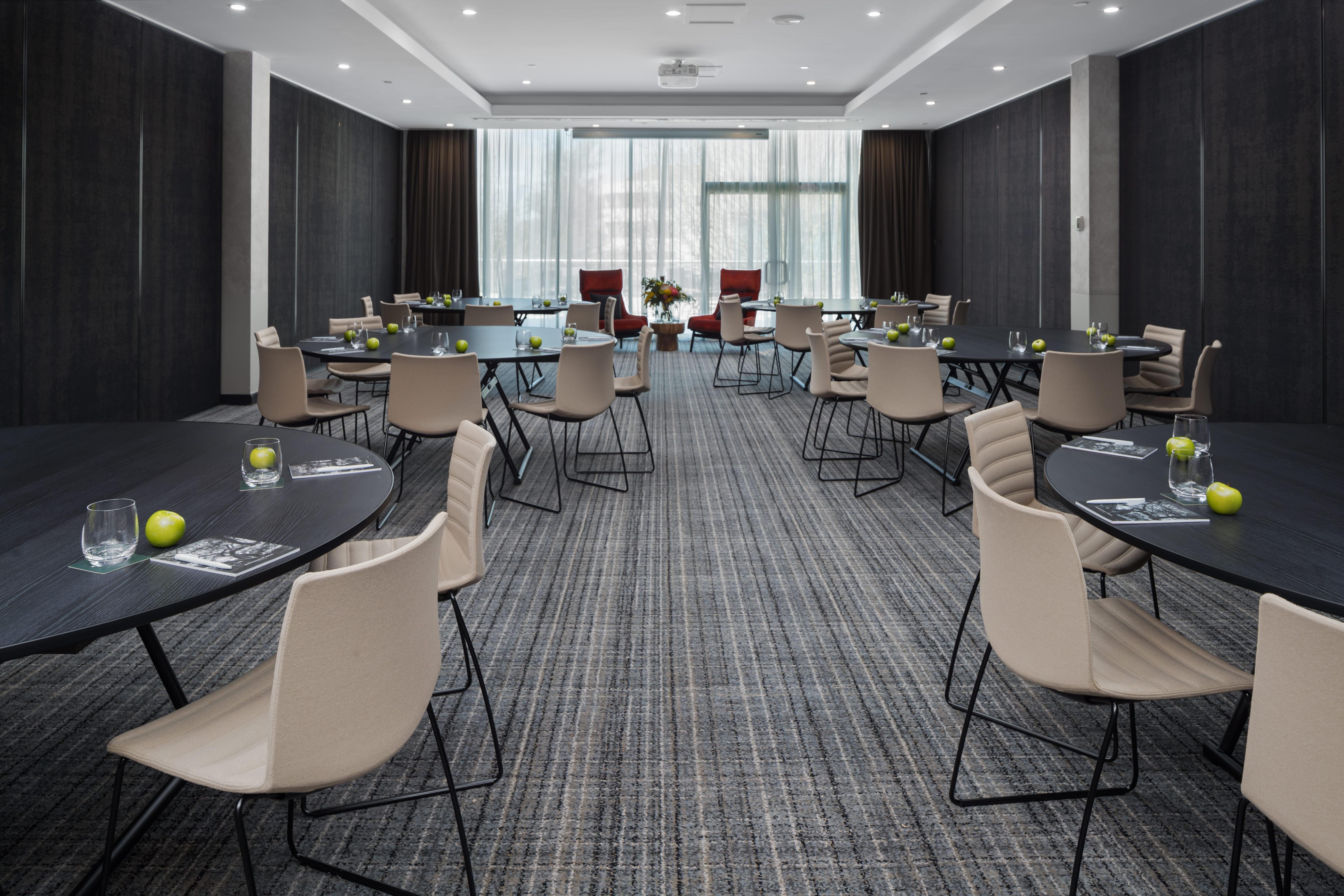 Hotel Rydges 4*