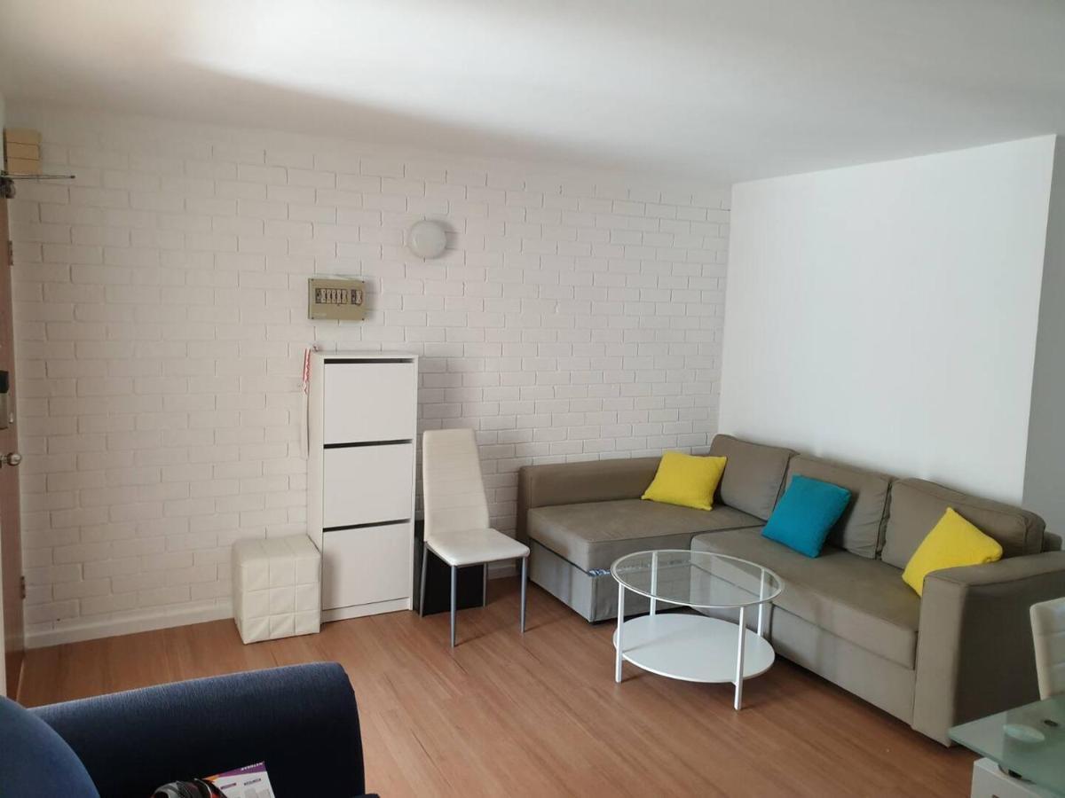 Dana-private In A 3-bedroom Apartment-3 Guest house