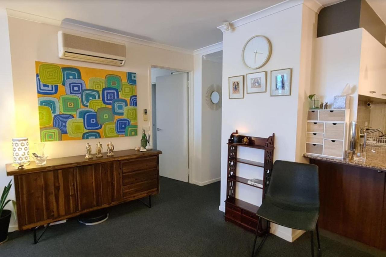 Stunning 2br In The Heart Of Apartment *