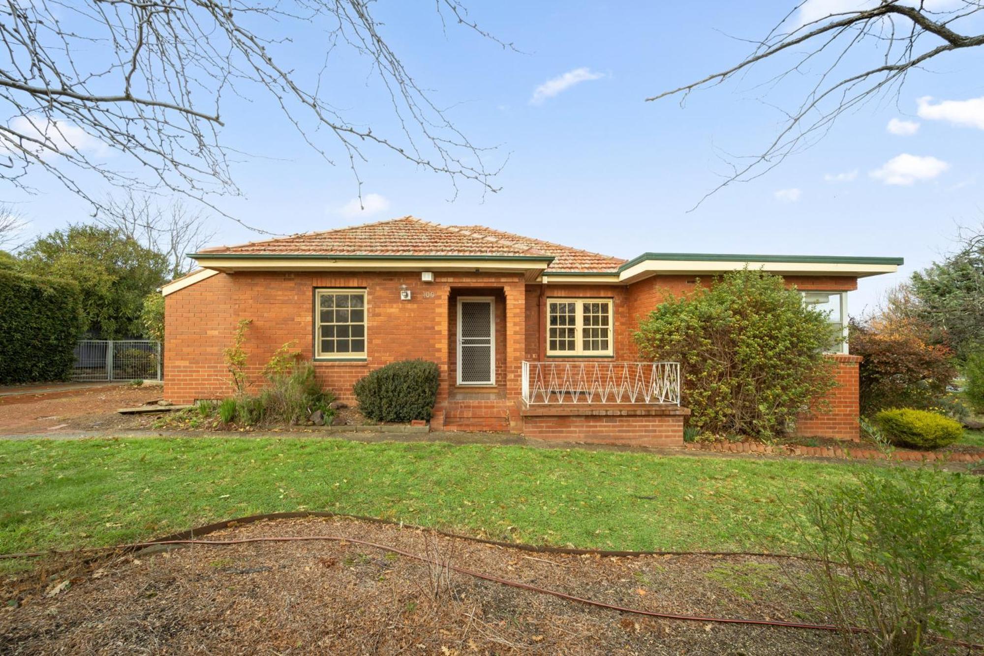 3-bed Family Haven With Garden & Bbq Area
