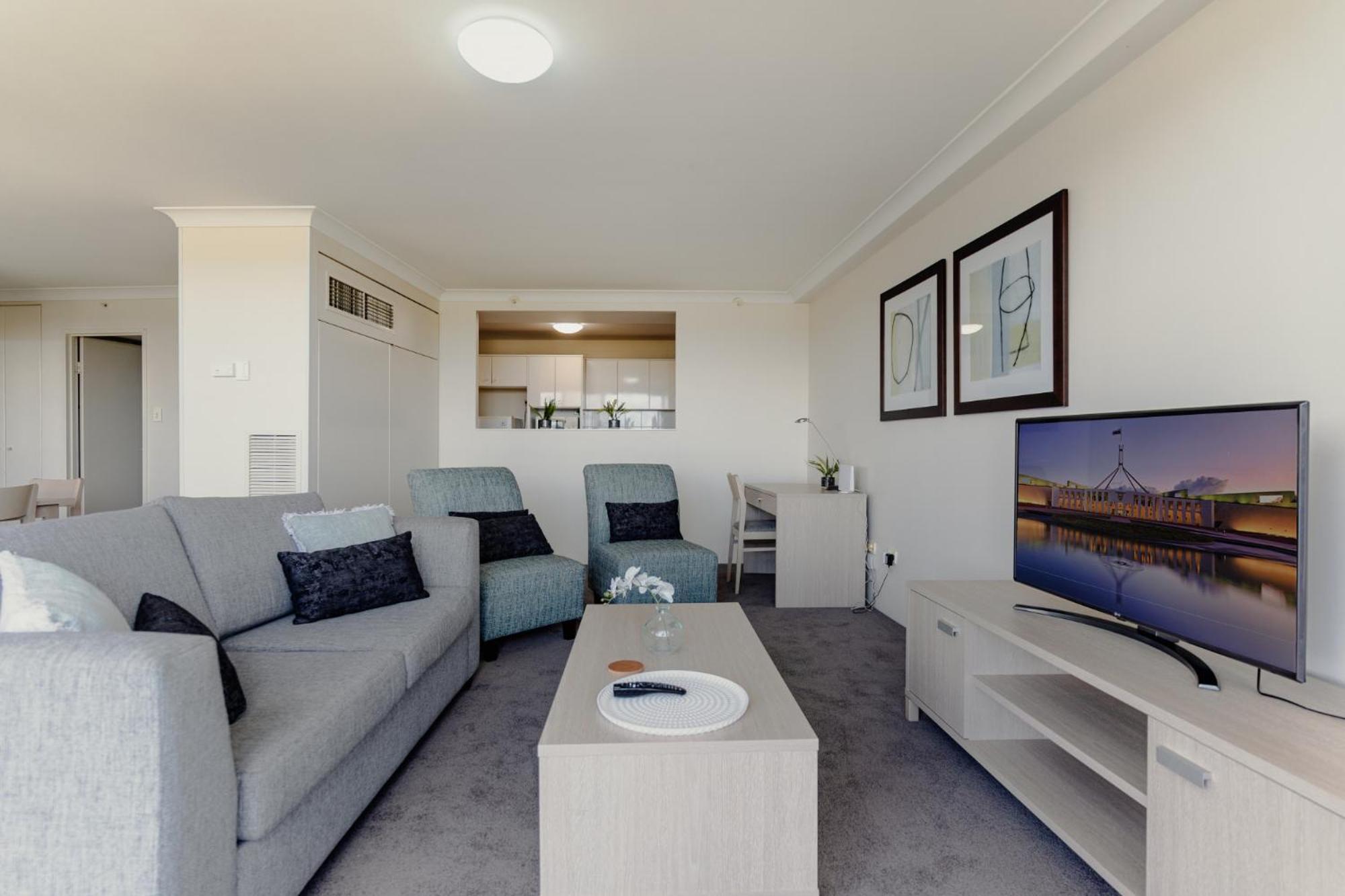 2-bed With Gym, Tennis Court & Stunning Views Apartamento *