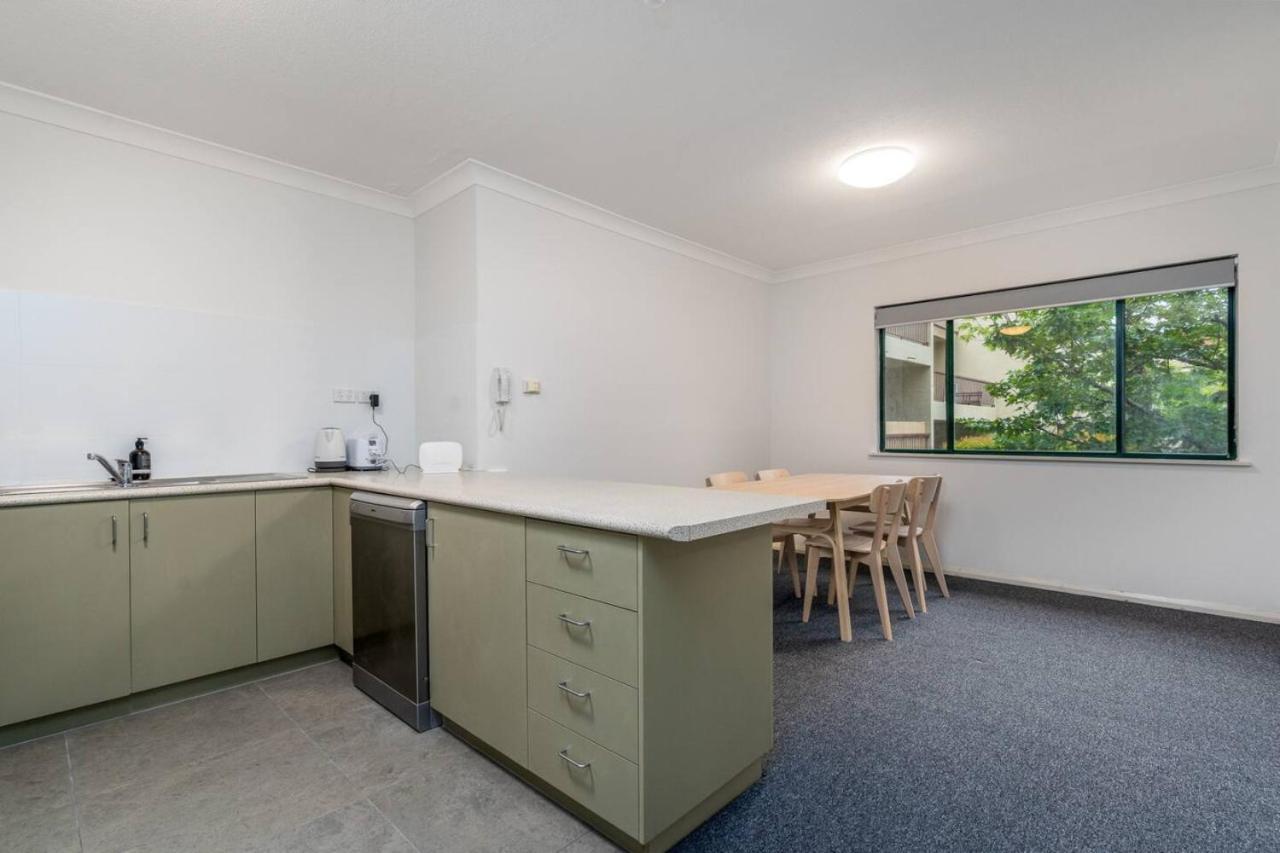 Apartment 2br Close To Glebe Park And
