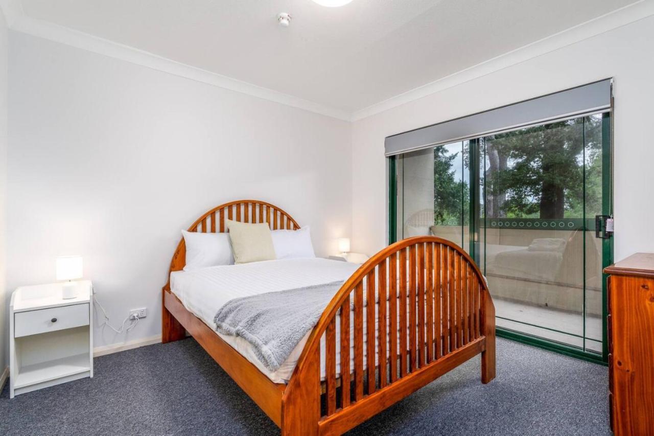 2br Close To Glebe Park And *