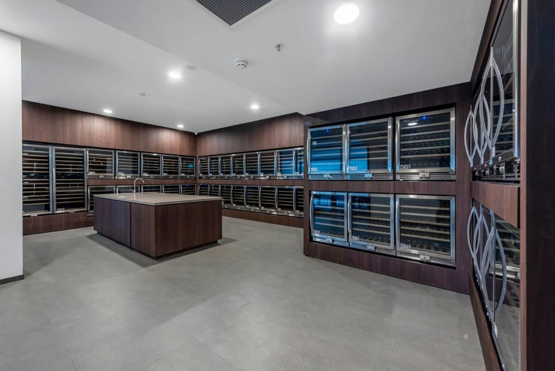 Sensational And View Delight Belconnen Apartment *