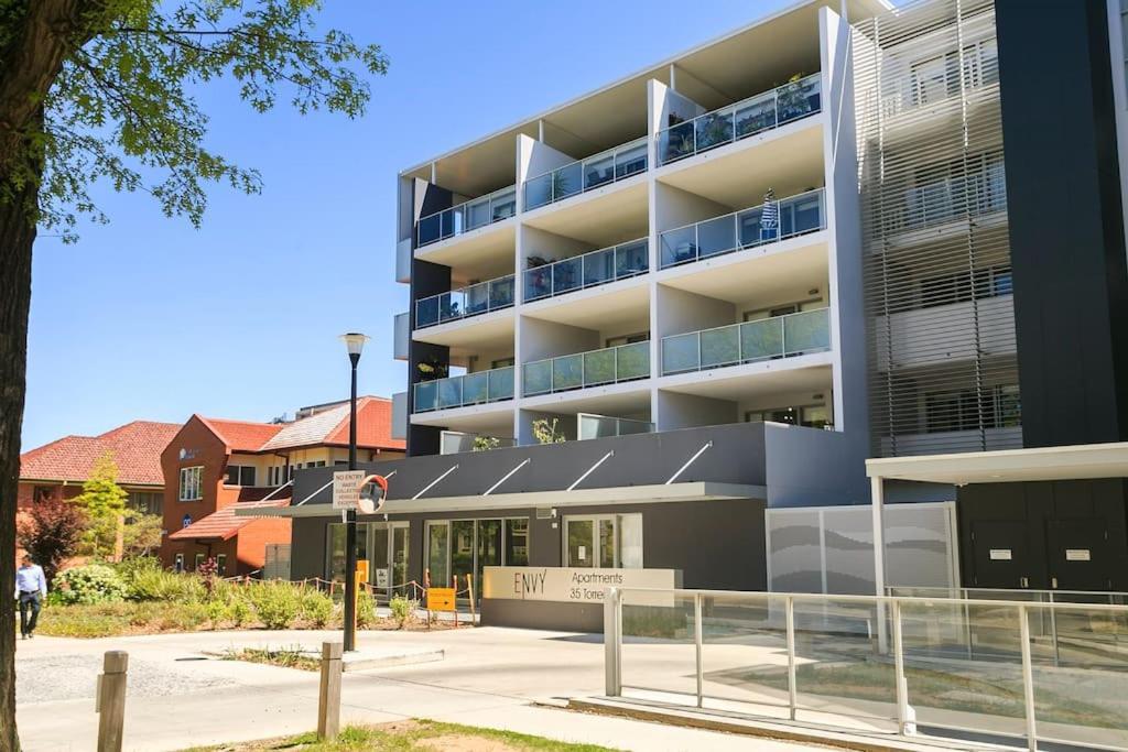 Apartment 3br Braddon Flat, 8 Mins Walk To Cbd