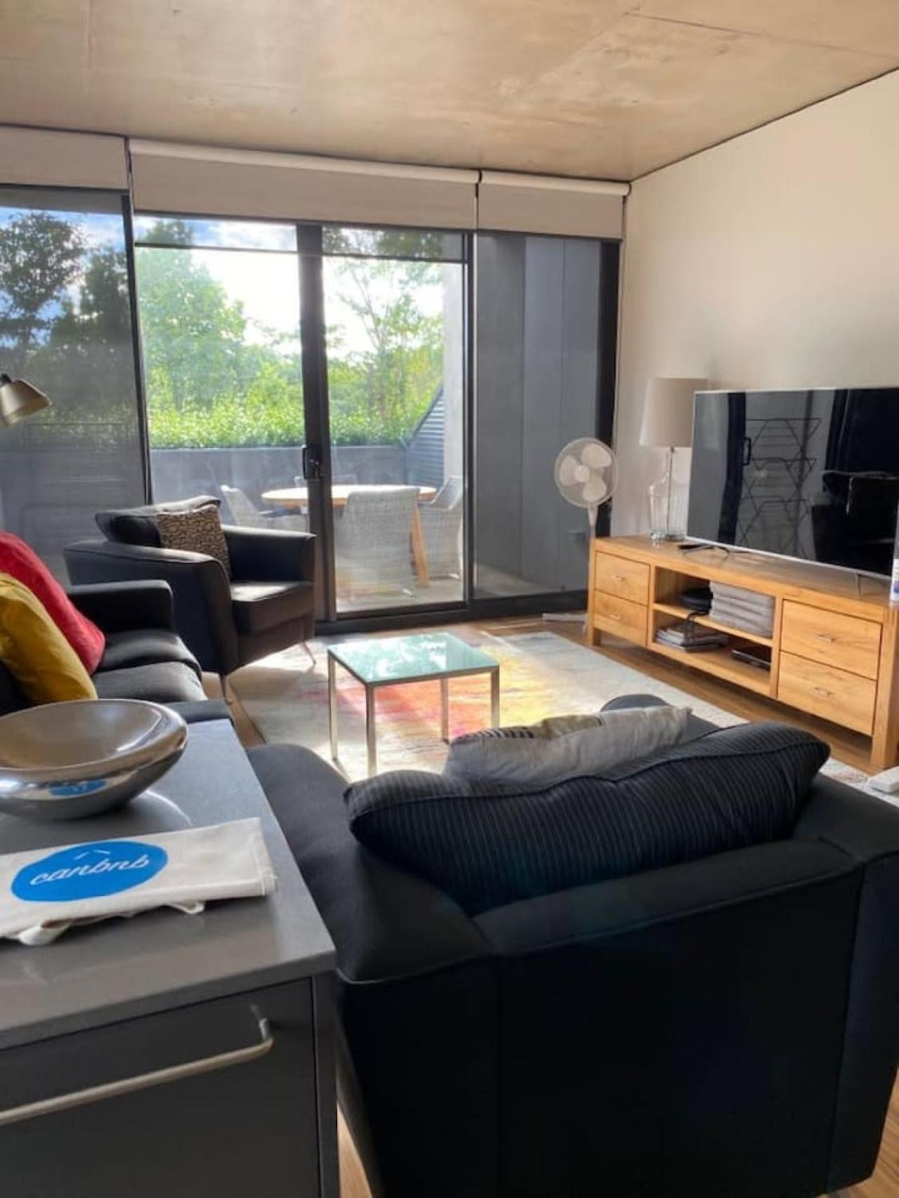 Modern - Prime Location With Heated Pool Apartamento