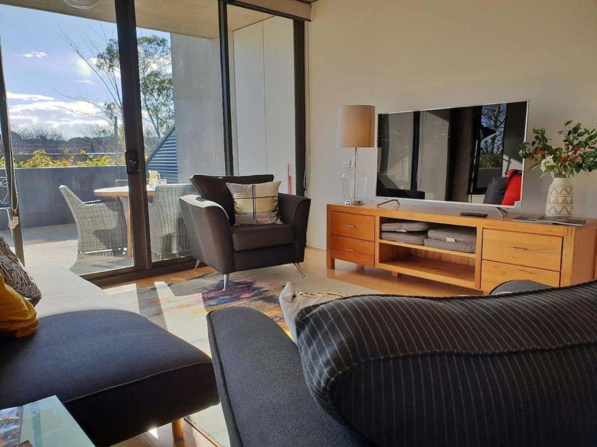 Modern - Prime Location With Heated Pool Apartamento Camberra