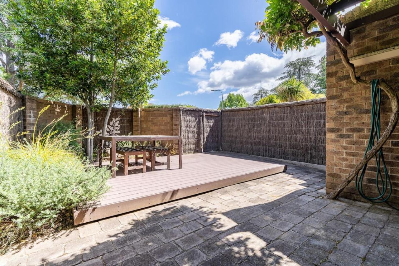 Holiday home Charming Two-story 2br Townhouse In Braddon Canberra