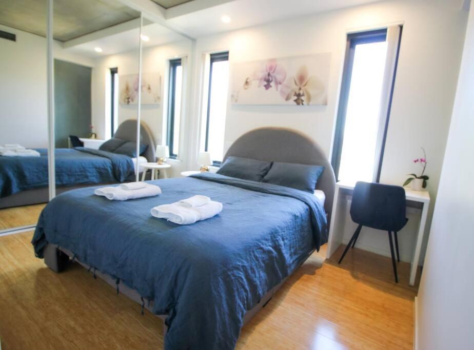 Luxury Minutes From W Rooftop Pool & Parking Apartment