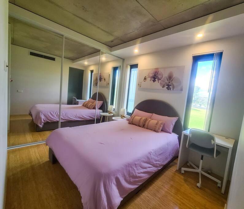 Apartment Luxury Minutes From W Rooftop Pool & Parking
