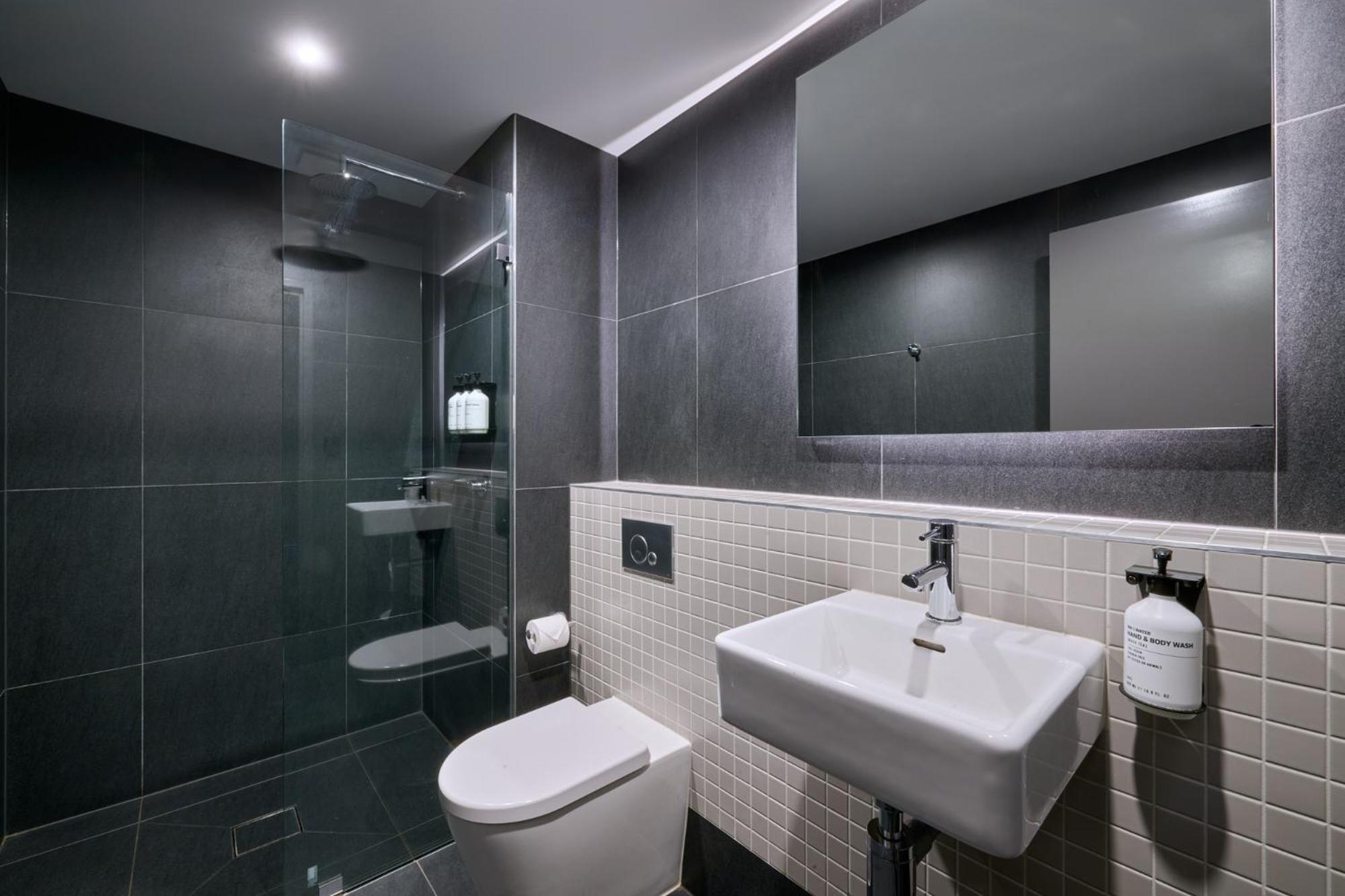 Abode Belconnen 4*