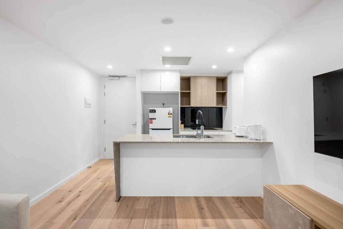 Apartment One Bedroom With Parking Next To