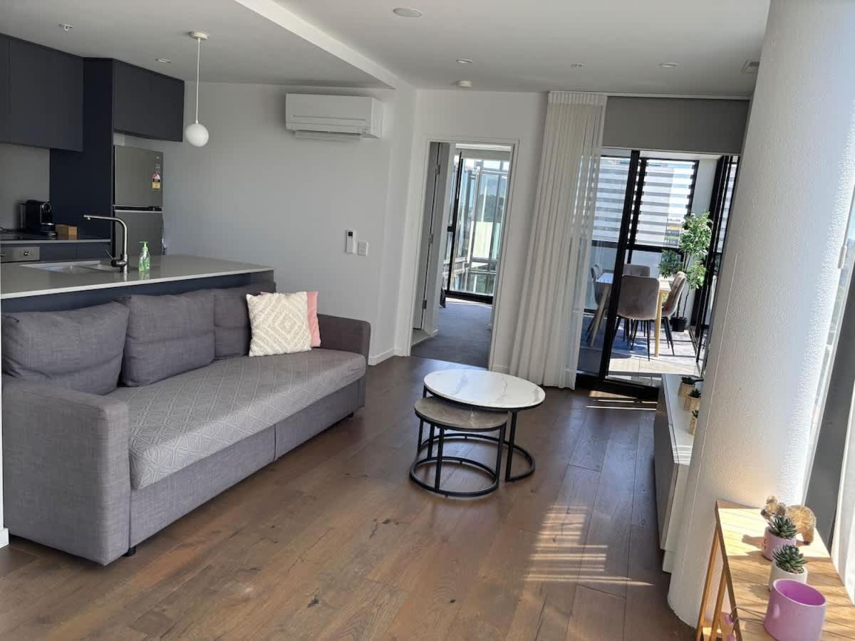 2br-2br-2cars -cbd-pool-sleeps 6 Apartment