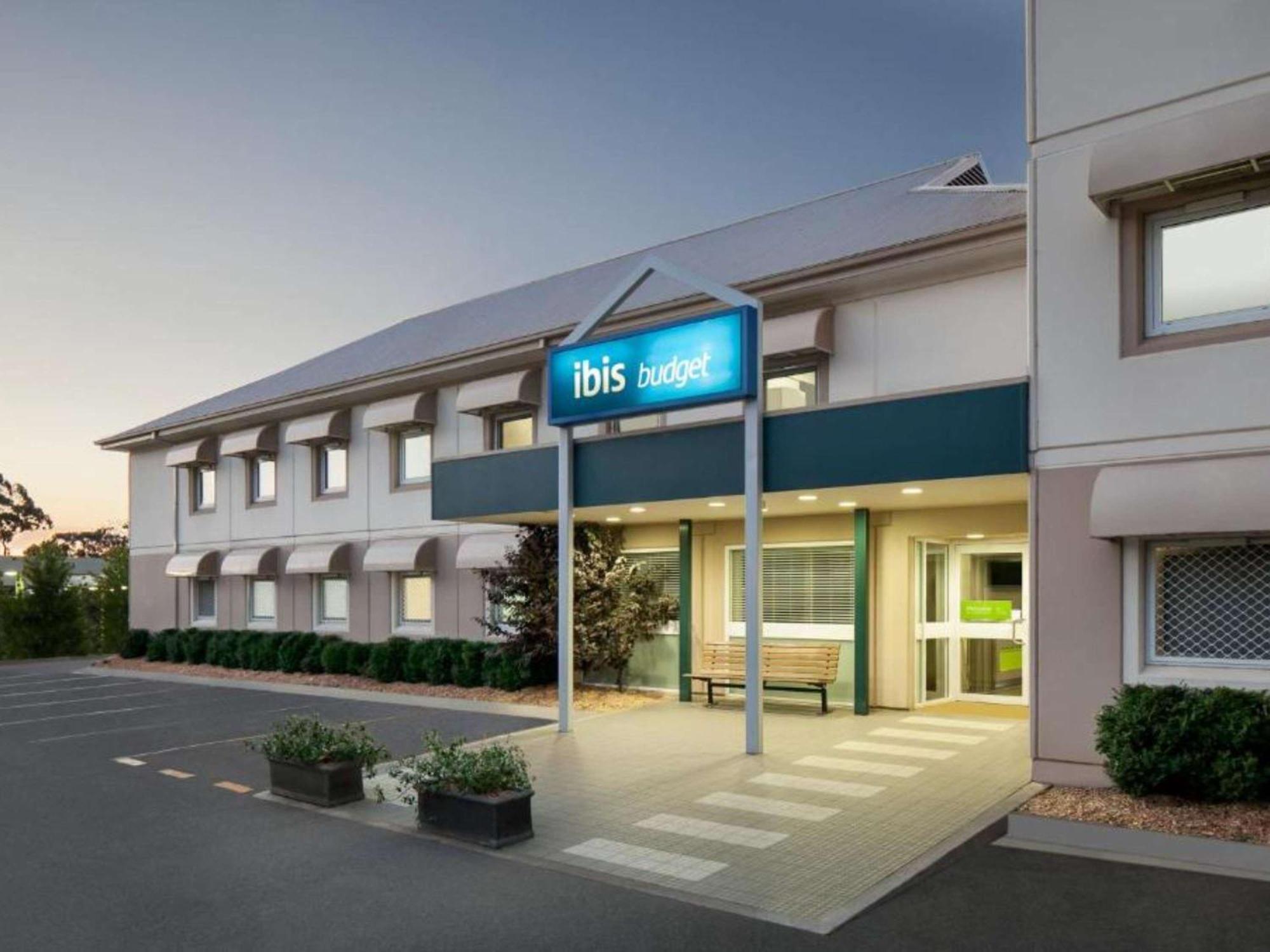 Ibis Budget Hotel 3*