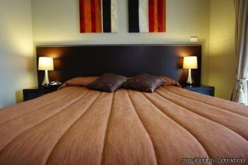 Quest Aparthotel