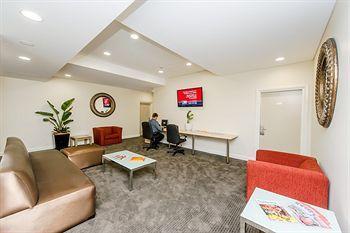 Belconnen Way & Serviced 3* Canberra