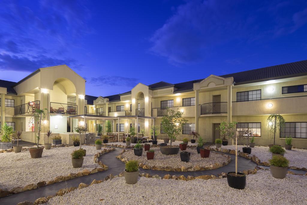 Aparthotel Parklands Official Canberra