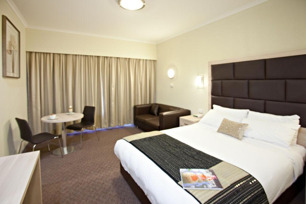 Garden Hotel, Western Signature Collection Camberra