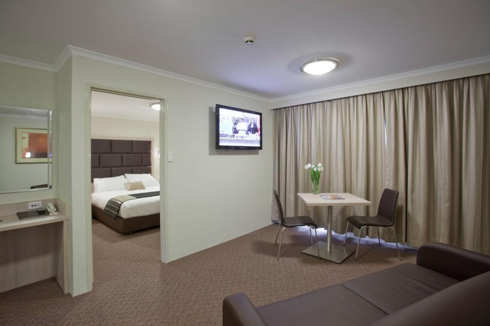 Garden Hotel, Western Signature Collection