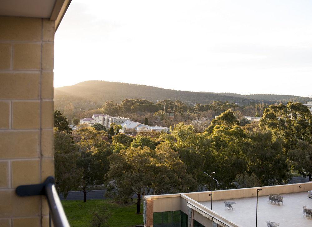 Mantra On Northbourne Aparthotel Canberra