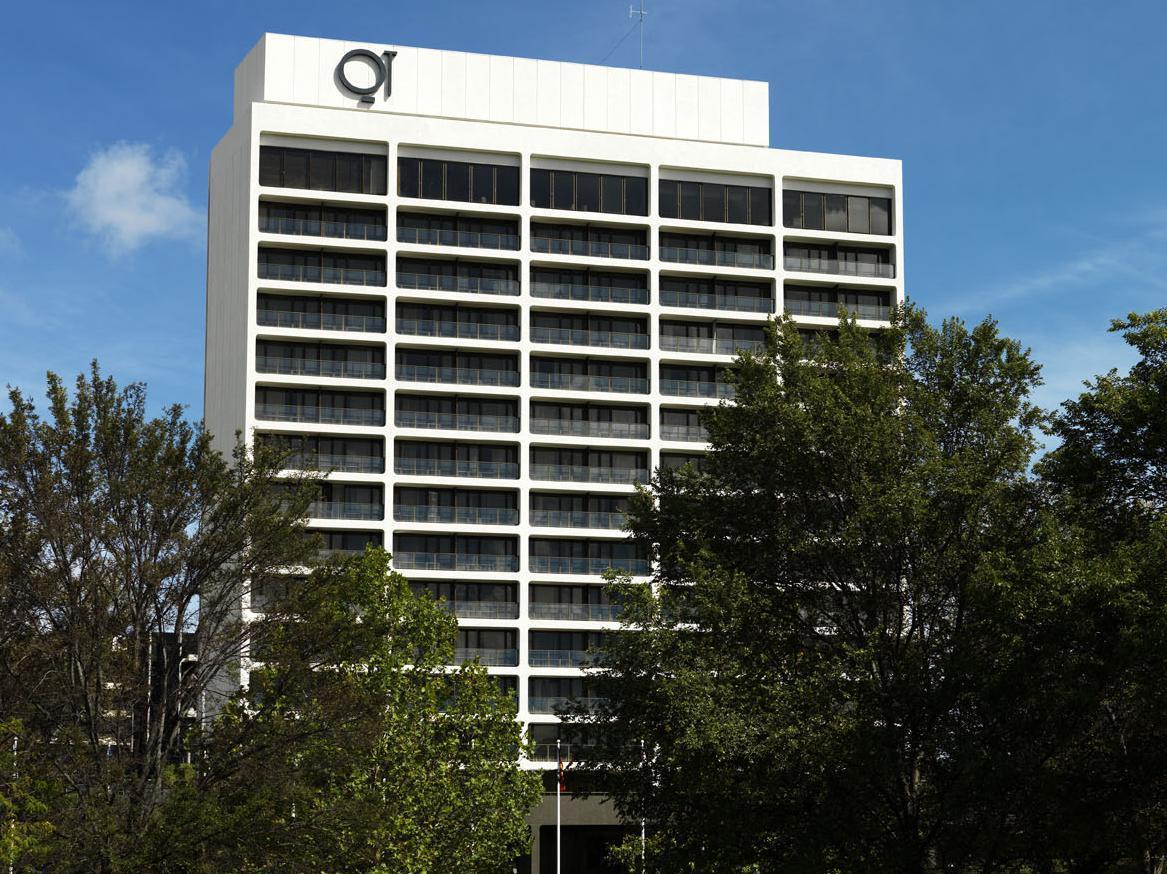 Qt Hotel Canberra