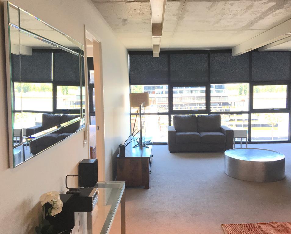 Apartment Boutique Deluxe Three Bedroom Kingston Foreshore