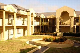 Parklands Official 3* Canberra