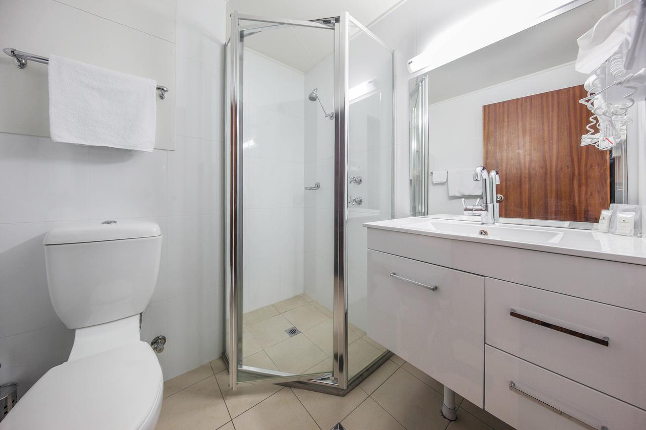 Belconnen Way & Serviced Hotel Canberra