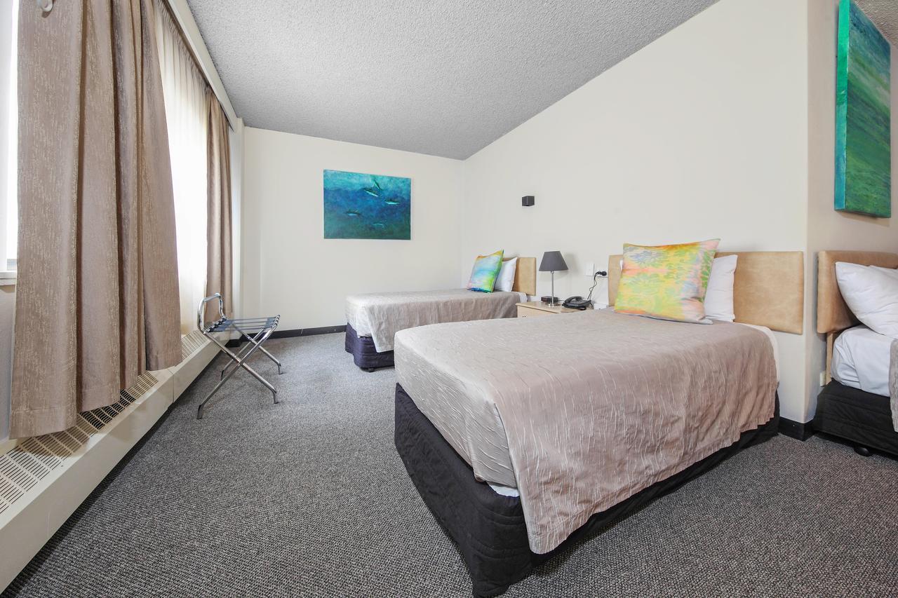 Belconnen Way & Serviced Hotel 3*