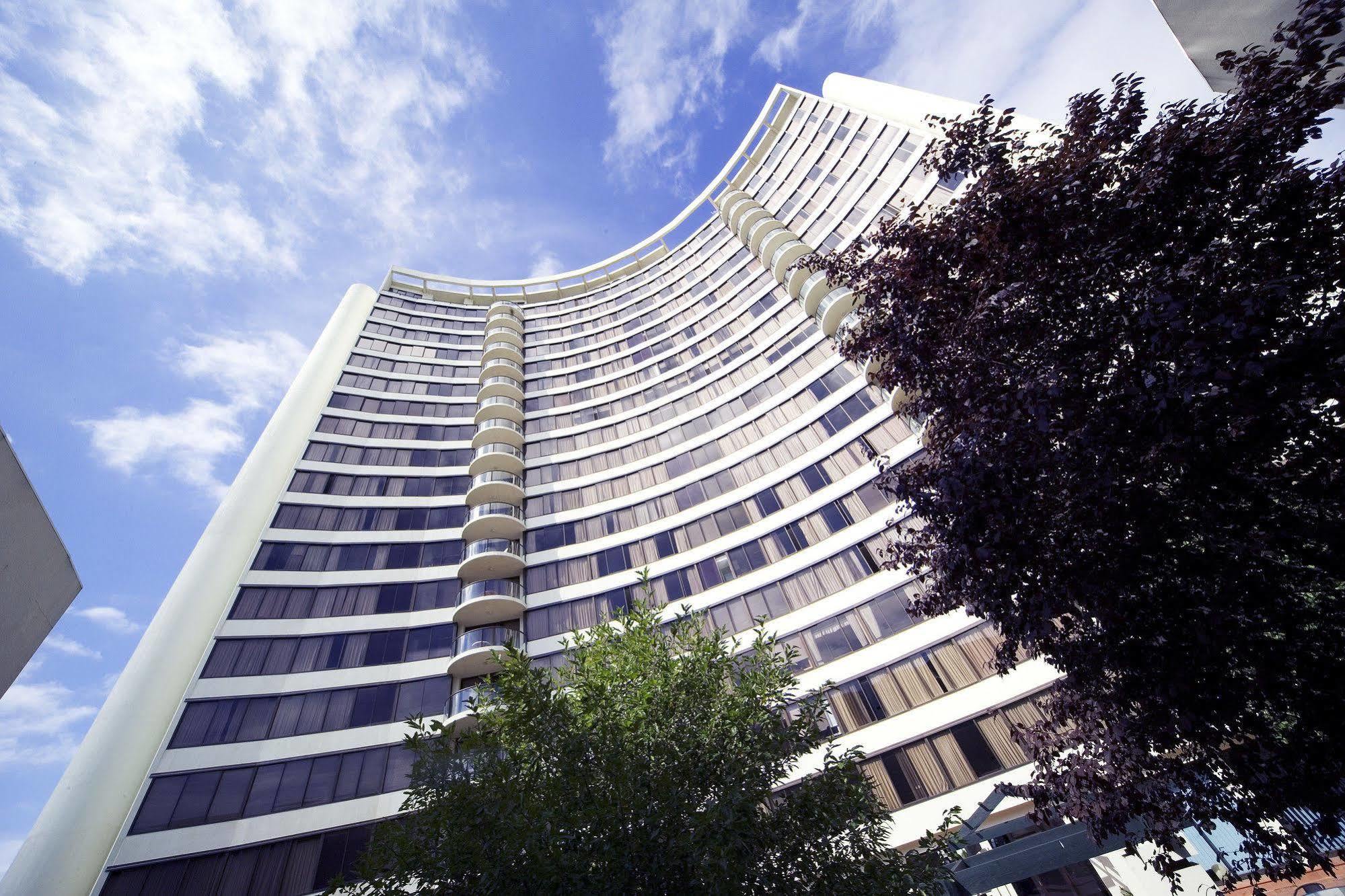 Breakfree Capital Tower Canberra