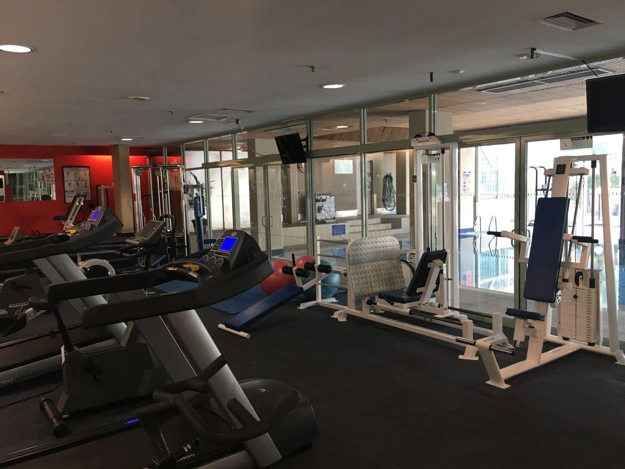 Rydges Hotel 4*