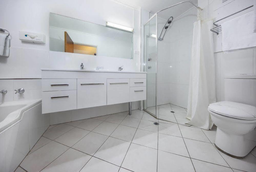 Hotel Belconnen Way & Serviced Canberra