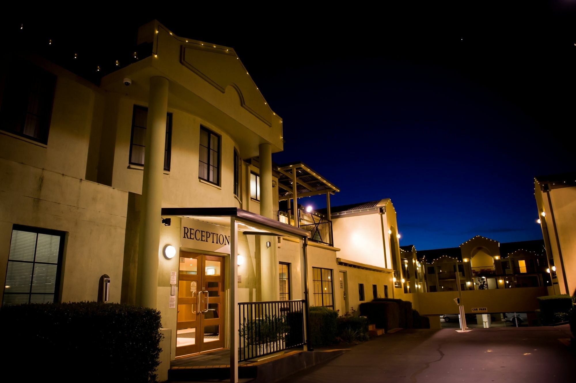 Parklands Official 3* Canberra