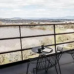 Nishi Apartments Eco Living By Ovolo