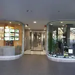 One-Bedroom Apartment In The Heart Of The City