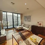 Sunny 2-Bedroom Apartment @The Heart Of Canberra