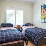 Modern Boutique Cbd 2Br 1St Floor Apt
