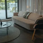 Perfect Central Located 2-Bed With Secure Parking