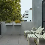 Perfect Central Located 2-Bed With Secure Parking